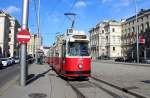 Wien Wiener Linien SL 71 (E2 4313) Schwarzenbergplatz am 20.