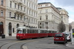 Wien Wiener Linien SL 49 (E1 4556 + c4 1365) Innere Stadt, Hansenstraße am 24. März 2016.