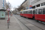 Wien Wiener Linien SL 25 (E1 4744 + c4 1339) Floridsdorf, Schloßhofer Straße (Hst. Floridsdorf S + U) am 21. März 2016.