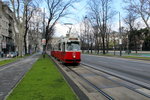 Wien Wiener Linien SL 2 (E2 4043) Innere Stadt, Opernring am 24. März 2016.