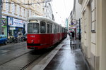 Wien Wiener Linien SL 49 (c4 1360 + E1 4553) Neubau, Westbahnstraße (Hst. Kaiserstraße / Westbahnstraße) am 19. Februar 2016.