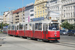 E2 4049 mit c4 1449 auf der Linie 18 kurz nach der Haltestelle Quartier Belvedere, 29.06.2016