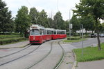 Wien Wiener Linien SL 67 (E2 4080 + c5 1480) Favoriten (10. (X) Bezirk), Tesarekplatz am 27. Juli 2016. 