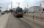 Wien Wiener Linien SL 6 (B 652) Simmering (11. (XI) Bezirk), Simmeringer Hauptstraße / Zentralfriedhof 2. Tor am 22. März 2016.
