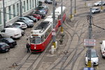 Wien Wiener Linien: E2 4315 + c5 1515 im Betriebsbahnhof Favoriten. Aufnahmedatum: 17 Februar 2016. - Fotostandort: Mein Hotelzimmer im Hotel Caroline in der Gudrunstraße.