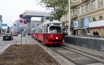 Wien Wiener Linien SL 5 (E1 4792 + c4 1303) VII, Neubau, Mariahilfer Straße am 19. Oktober 2016.