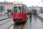 Wien Wiener Linien SL 49 (c4 1371) XV, Rudolfsheim-Fünfhaus, Hütteldorfer Straße (Hst.