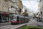 Die Tram - ein Beitrag zur Urbanität -

Während die Straßenbahn gut sichtbar durch die Stadt fährt, erledigt die U-Bahn ihre Fahrten meist versteckt für die Menschen in der Stadt. In der Tiefe unter diesem Bereich ist nicht sichtbar auch die U1 unterwegs. Wien, Wiedner Hauptstraße.

09.10.2016 (M)