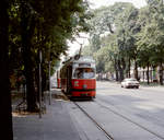 Wien Wiener Stadtwerke-Verkehrsbetriebe (WVB) SL 2 (E1 4839) I, Innere Stadt, Parkring (Hst. Weihburggasse) am 28. Juli 1994. - Scan von einem Farbnegativ. Film: Scotch 200. Kamera: Minolta XG-1.