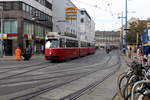 Wien Wiener Linien SL 30 (E2 4071 (SGP 1987)) XXI, Floridsdorf, Schloßhofer Straße / Franz-Jonas-Platz am 21.