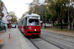 Wien Wiener Linien SL 26 (E1 4768 (SGP 1971)) XXI, Floridsdorf, Hoßplatz am 21. Oktober 2016.