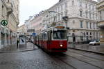 Wien Wiener Linien SL D (E2 4029) IX, Alsergrund, Porzellangasse / Seegasse am 17. Februar 2017.