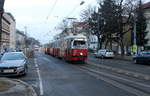 Wien Wiener Linien SL 43 (E1 4861 + c4 1353) XVII, Hernals, Dornbacher Straße am 17.