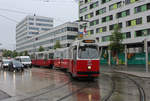 Wien Wiener Linien SL 25 (E2 4055 + c5 1455) XXII, Donaustadt, Hirschstetten, Erzherzog-Karl-Straße / Konstanziagasse am 9.