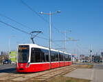 Wien 

Wiener Linien Flexity Wien (Typ D) 317 als Linie 18, Heinrich Drimmel-Platz, 02.03.2022. 