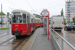 Wien Wiener Linien SL 25 (c4 1317 + E1 4730) XXII, Donaustadt, Kagran, Erzherzog-Karl-Straße / Wagramer Straße (Hst.