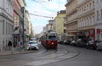Wien Wiener Stadtwerke-Verkehrsbetriebe / Wiener Linien: Gelenktriebwagen des Typs E1: Motiv: E1 4536 als SL 49. Ort: Märzstraße / Huglgasse (XV, Rudolfsheim-Fünfhaus, Rudolfsheim). Aufnahmedatum: 19. Februar 2019.
