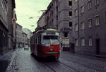 Wien Wiener Stadtwerke-Verkehrsbetriebe (WVB) SL 42 (E1 4773 (SGP 1972)) XVIII, Währing,  Kreuzgasse am 21.