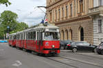 Wien Wiener Linien SL 49 (E1 4538 + c4 1360 (Bombardier-Rotax, vorm.