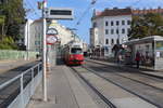 Wien Wiener Linien SL 49 (E1 4548 + c4 1356 (Bombardier-Rotax 1975 bzw. 1976)) XIV, Penzing, Breitensee, Hütteldorfer Straße (Hst. Breitensee) am 17. Oktober 2019. - Am Nachmittag des 17. Oktober waren am 49er drei E1+c4-Garnituren unterwegs. Eine der Garnituren bestand aus dem Tw 4548 und dem Bw 1356.