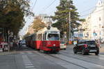 Wien Wiener Stadtwerke-Verkehrsbetriebe / Wiener Linien: Gelenktriebwagen des Typs E1: Motiv: E1 4515 + c4 1335 als SL 49. Ort: Hütteldorfer Straße / Ameisgasse / Leyserstraße. Datum: 19. Oktober 2018. - Hersteller und Baujahre der Straßenbahnfahrzeuge: Lohnerwerke 1972 (E1 4515); Bombardier-Rotax, vorm. Lohnerwerke, 1975 (c4 1335).