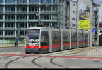 Wien - Tram Nr.784 unterwegs auf der Linie 2 in der Stadt Wien am 17.09.2025