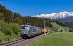 383 403 und 193 926 mit dem 41165 (Dunajska Streda - Staatsgrenze nächst Thörl-Maglern) bei Mitterweng 27.4.24  