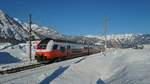 Am 6.2.2019 verlie� 4744 043 als REX 4224, auf dem Weg von Linz nach Stainach-Irdning bei herrlichem Winterwetter den Bahnhof Steeg-Gosau im Salzkammergut.