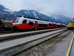 4744 540-7(CITYJET) erreicht an einem trüben Märztag als REX3415 den Bhf.