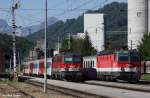�BB 1142 667-3 schiebt R 3410 Attnang-Puchheim - Obertraun + 1144 273 vor REX 3443 Stainach-Irdning - Attnang-Puchheim,  Salzkemmergurbahn KBS 170 Attnang-Puchheim - Stainach-Irdning, fotografiert bei