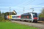 ÖBB 1216 025 "World Record" mit Ökombi Rola  43252 (Salzburg-Fernetti/Triest) bei der Durchfahrt in Elsbethen aufgenommen am 20.10.2014