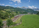 Am 21.06.2026 war 5746 647 als IR 718 von Salzburg nach W�rgl unterwegs. Gerade wurde der Bahnhof von Werfen verlassen.