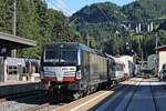 Nachschuss auf MRCE/ÖBB X4 E-864 (193 864-6), als diese am 04.07.2018 am Zugschluss einer RoLa (Wörgl - Brennersee) von MRCE/ÖBB X4 E-876 (193 876-0) "25 Jahre Deutsche