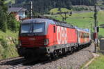 ÖBB 1293 176 als Schubhilfe der ROLA von Wörgl Terminal Nord nach Brennersee hier kurz vor dem Bahnhof St.