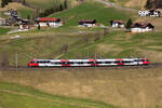 Eine S-Bahn der Baureihe 4024 in der Kurve von St.
