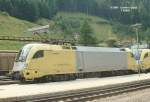 Siemens Dispolok ES 64 U2-012 am 29.08.2004 im Bahnhof Brenner.