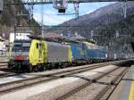 Ein ES64F4 von Dispolok flotte in Bahnhof Brenner mit G�terzug.19.03.2008.