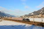 �BB 1116 153 "Cats" zieht einen OIC am 10.03.12 bei Schwaz durchs Inntal.
