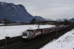 Der neue ``Ski-WM Railjet `` der �BB, EX &acute;&acute;175 Jahre Eisenbahn in �sterreich`` f�hrt am 27.1.2013 von Wien nach Bregenz, hier zwischen Kufstein und W�rgl. An der Spitze h�ngt 1116 249-4.