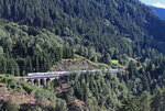 Ski Austria Railjet kommt am 05.09.2016 als RJ 661 (Bregenz - Flughafen Wien) die Ostrampe der Arlbergbahn hinab gefahren.