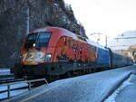 ÖBB 1116 250-0 "Schnell wie die Feuerwehr" mit einem Schnellzug von Lindau Hbf nach Innsbruck Hbf beim Zwischenhalt in Imst-Pitztal.