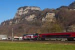 Werbelok zum Thema "5G" schiebt den Railjet in Richtung Feldkirch.