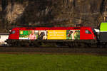 1116 165-2 in der neuen Werbefolierung bei Hohenems.