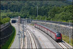 Eine der ersten Fahrten eines Railjet durch den Koralmtunnel .