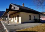 Blick auf das Bahnhofsgebäude von Kötschach-Mauthen am 27.12.2015