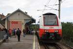 S7/S2-Zug 24478 (Wolfsthal - Rennweg / Rennweg - Floridsdorf) mit dem 4746 077-8 als letztes Fahrzeug am 22.Juni 2024 in der Haltestelle "Hainburg an der Donau Personenbahnhof".