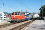 2143 070 mit dem Sonderzug zum Heizhausfest in Mistelbach bei seiner Tour "Rund um Wien" in Wien Gersthof, am 05.09.2020.