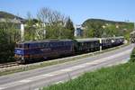 RBAHN 2143 062-5 am 22.April 2019 mit dem SEZ 14698 (Waldmühle - Wien Meidling) beim Strecken-Km.