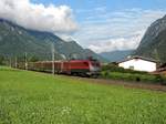 Braz, 28/07/2017 : Die 111 6239 mit dem RJ 862 fährt in Richtung Bludenz.