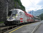 ÖBB 1116 246-8  Bundesheer  mit dem EC 569 von von Bregenz nach Wien Westbahnhof beim Zwischenhalt Imst-Pitztal. Aufgenommen am 06.06.2009